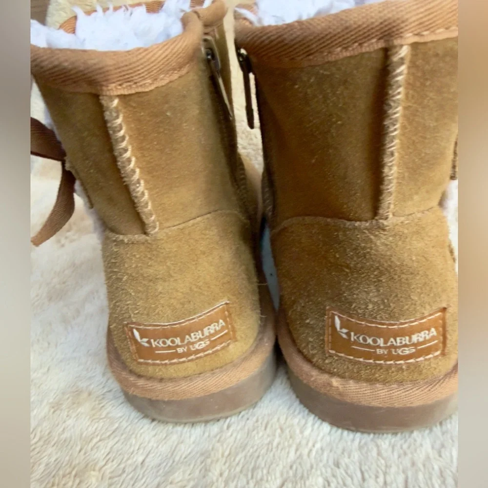 KOOLABURRA‎ BY UGG VICTORIA MINI GIRLS PULL ON Chestnut Winter Boots Sz 3 GUC